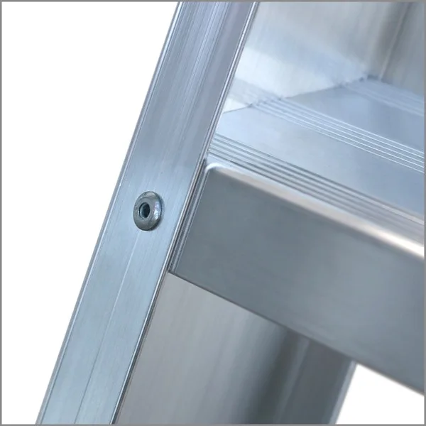 SerStep SPJ — Escalera Compacta de Aluminio de Plegado Estrecho - Larguero Tubular Extruido de Alta Resistencia